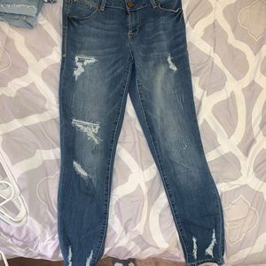 1822 Denim. Size 29 in this brand is a size 8.